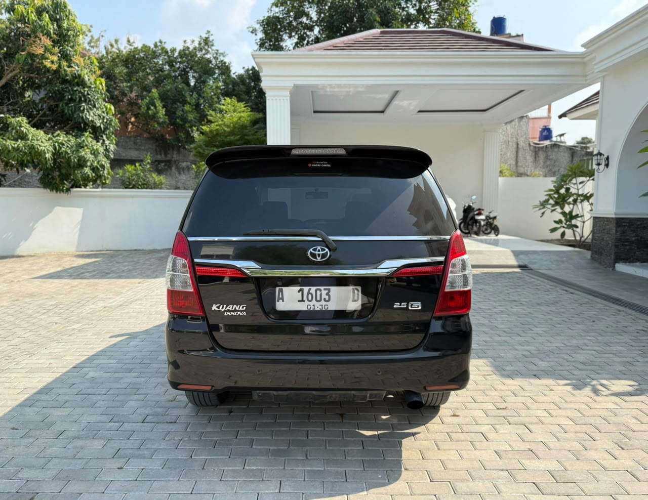Toyota Kijang Innova 2.5 G
